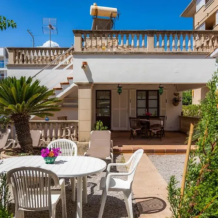 Amoros Holiday home